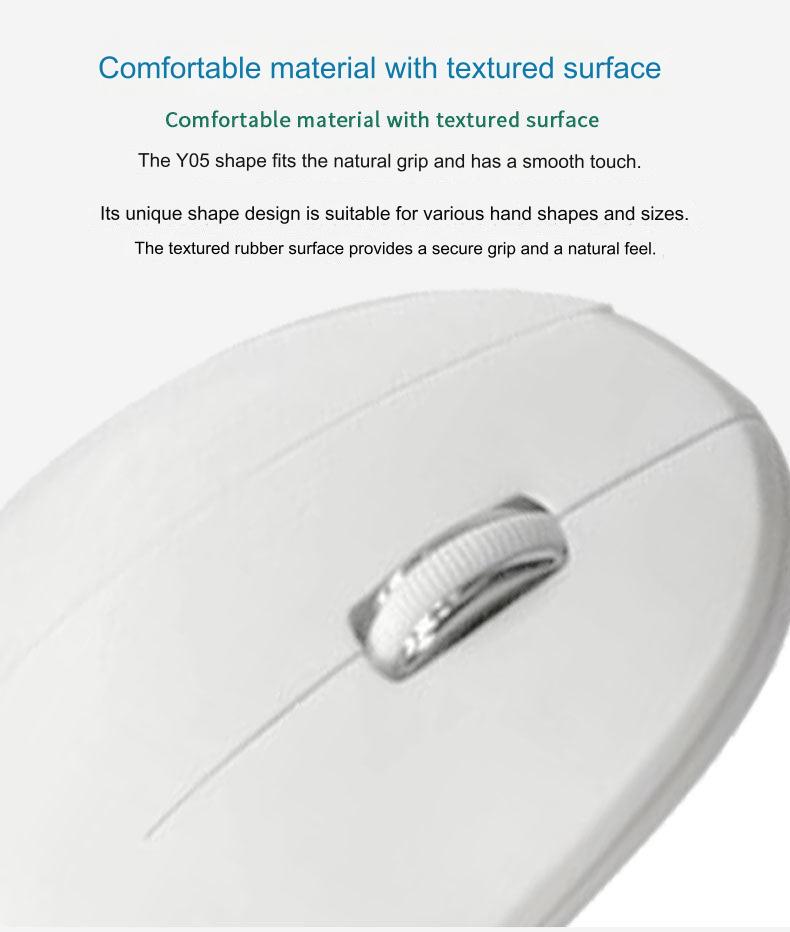 Ergonomic vertical mouse in use