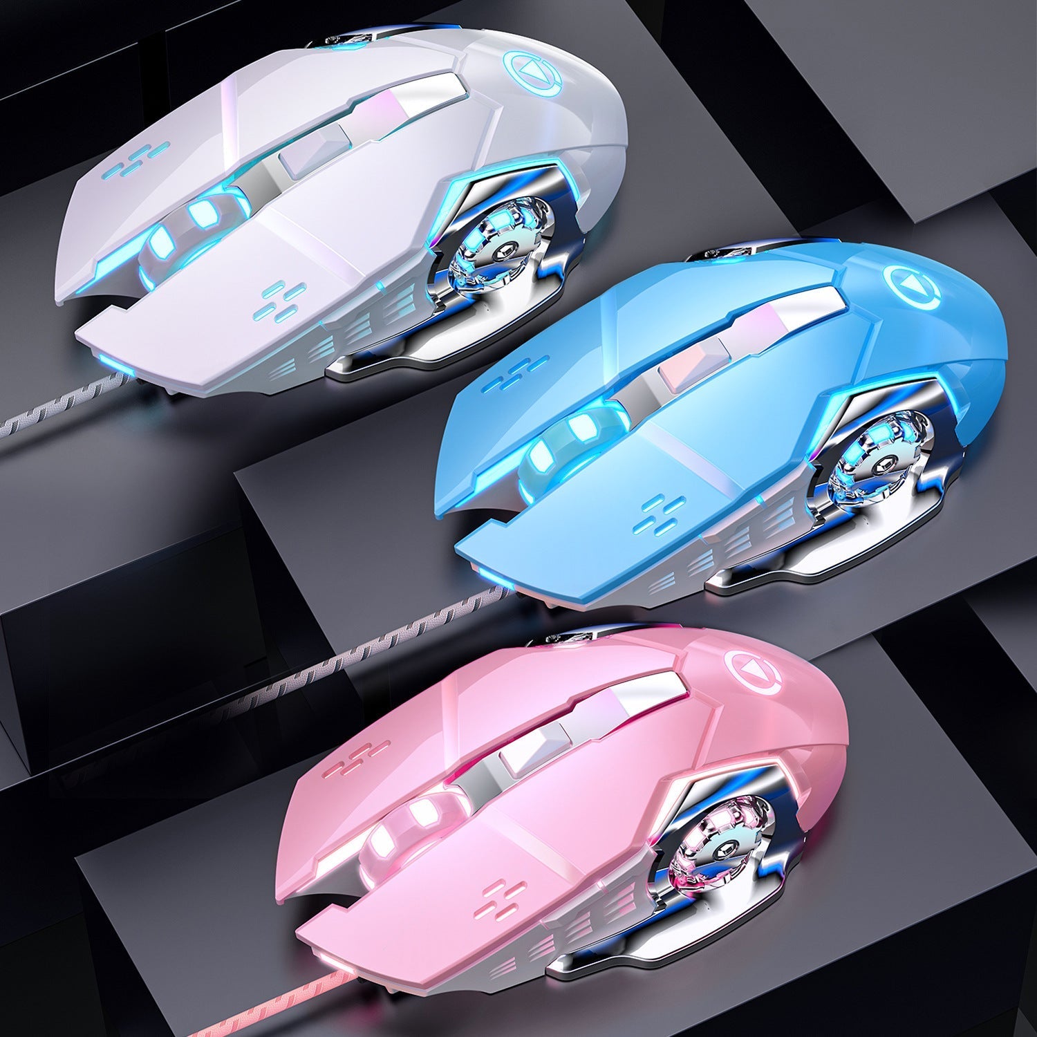 G15 mouse with RGB lights in dark setting