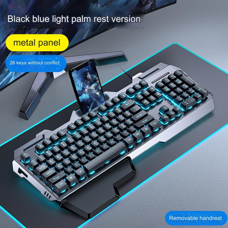Close-up of EWEADN Gaming Mouse