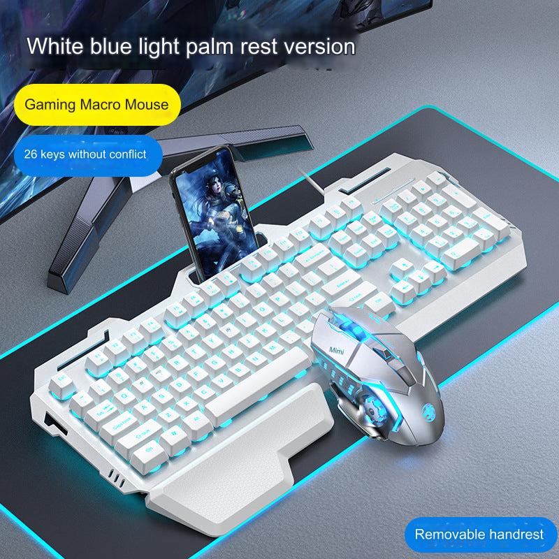 Ergonomic gaming keyboard layout