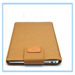 Interior view of cushioned laptop sleeve