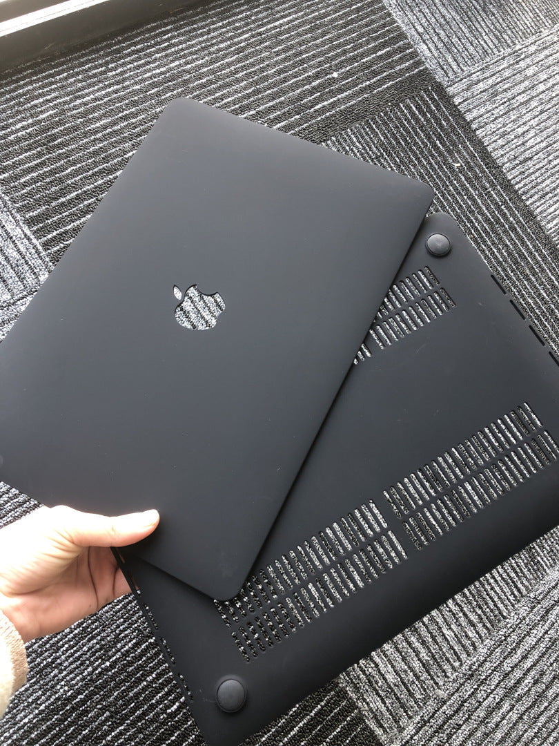 Premium Crystal Matte MacBook Case in Matte Black