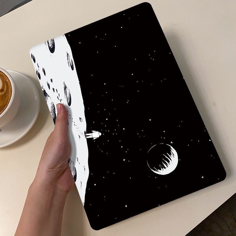 Colourful protective case for MacBook Pro 4