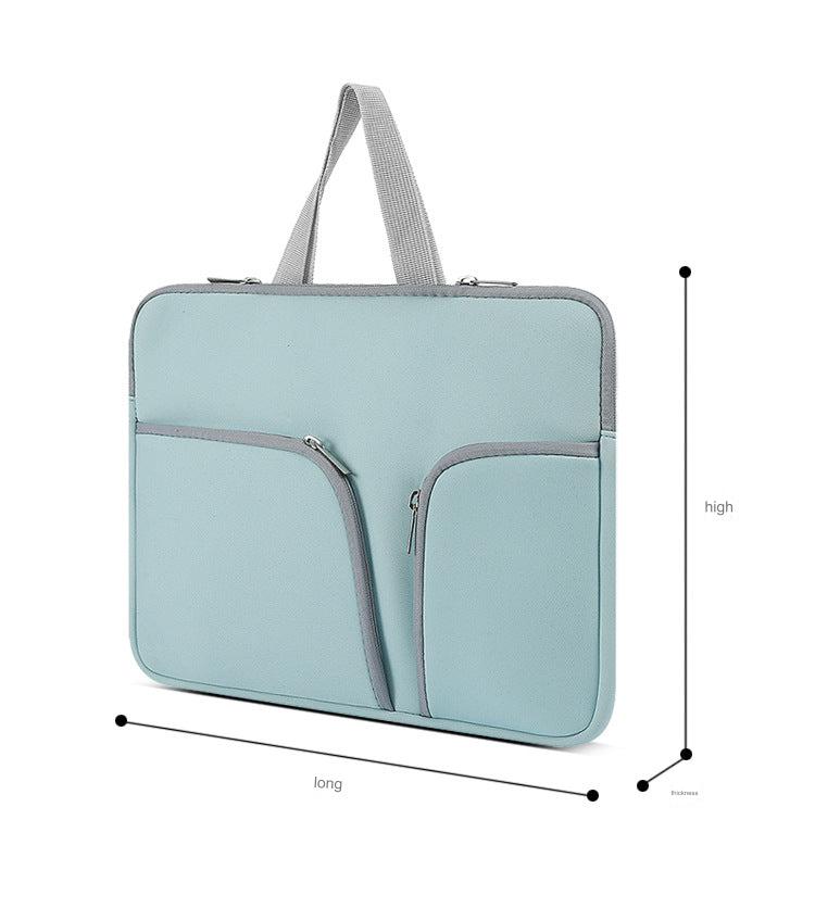Lightweight laptop sleeve in black