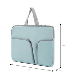 Lightweight laptop sleeve in black