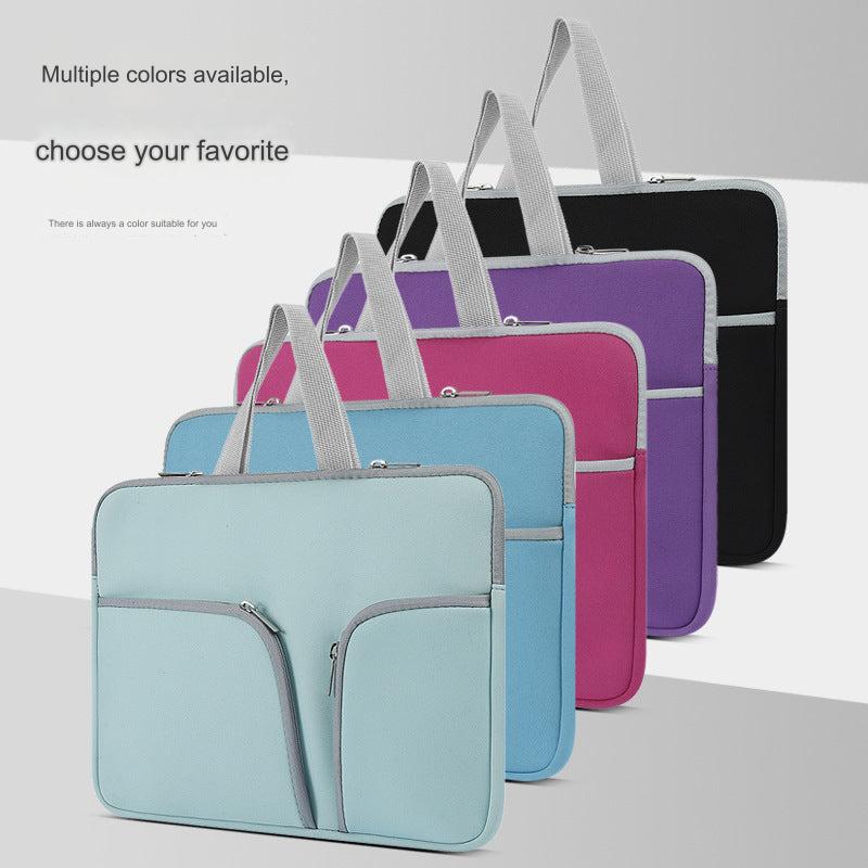 Lightweight laptop sleeve in black