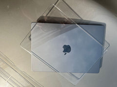 Crystal clear MacBook Pro shell - image 4