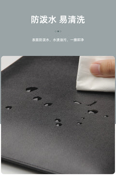 PU Leather MacBook Sleeve - Soft interior lining
