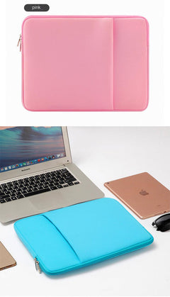 Image highlighting protective features of laptop sleeve
