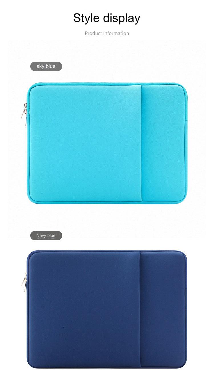 Image highlighting protective features of laptop sleeve