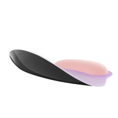 Gradient Silicone Wrist Rest in Gaming Setup Image 5