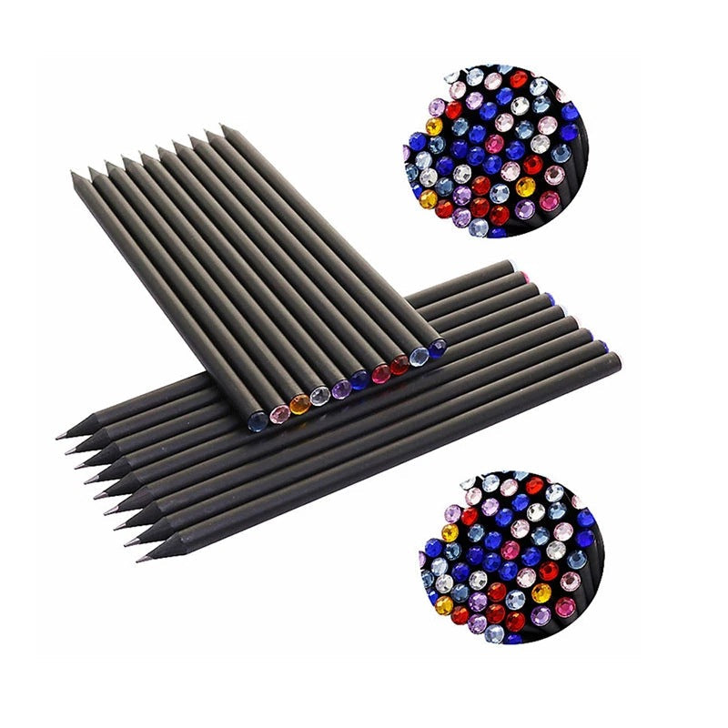 Drawing pencils suitable for kids' activities