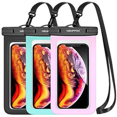 Diving with a waterproof phone case