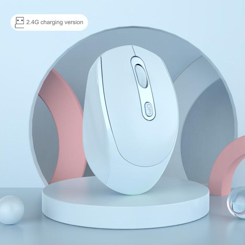 Rechargeable ergonomic mouse close-up