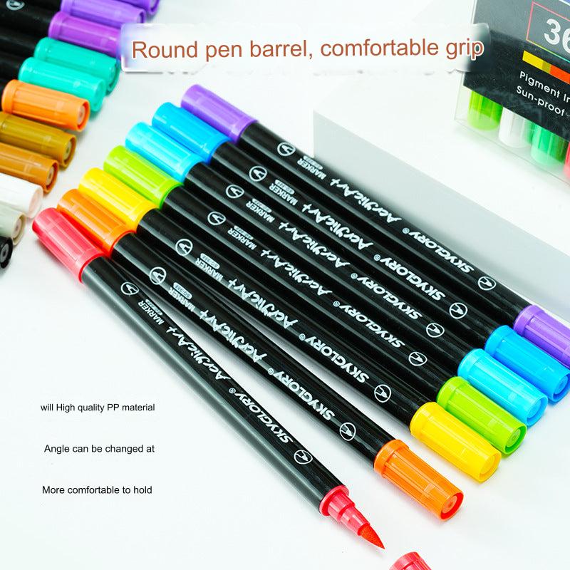 Markers with broad chisel tip for painting