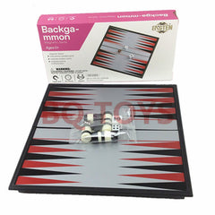 Compact 13x13 cm chessboard with gold and silver pieces