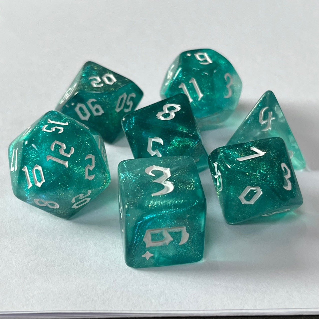 Chameleon double-colour dice set image 5