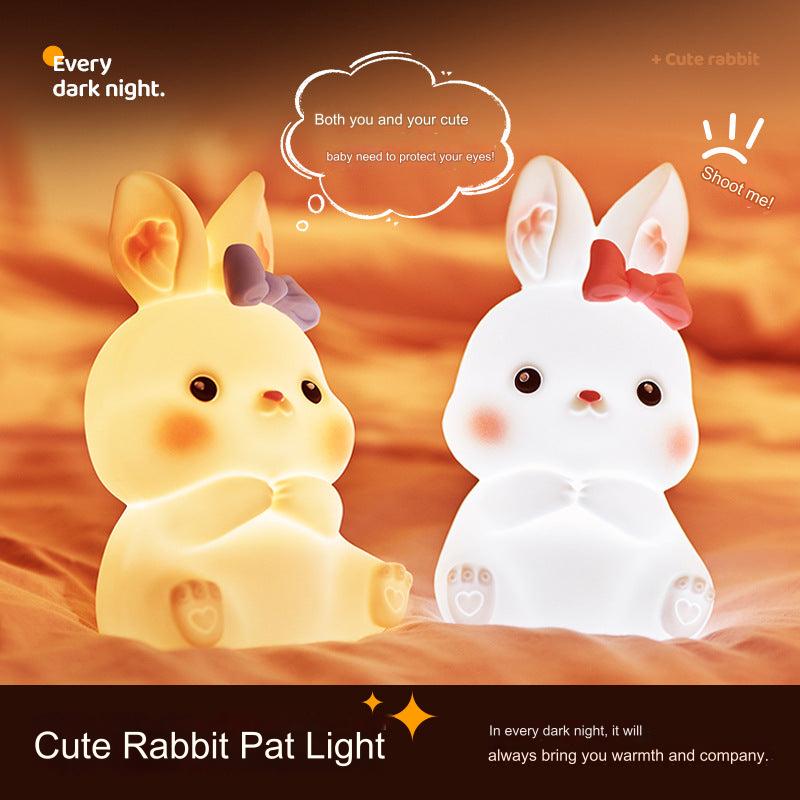 Children's silicone night light with soothing glow