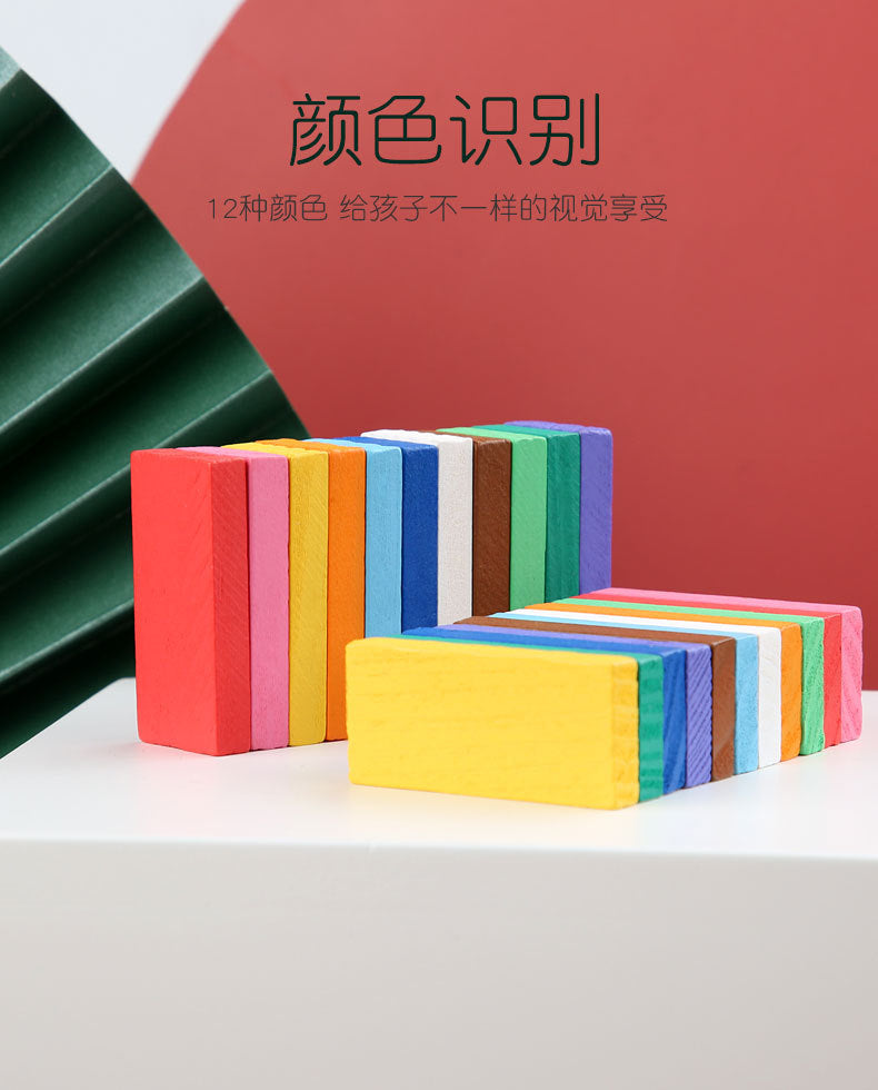 Creative play with high-quality wooden pieces