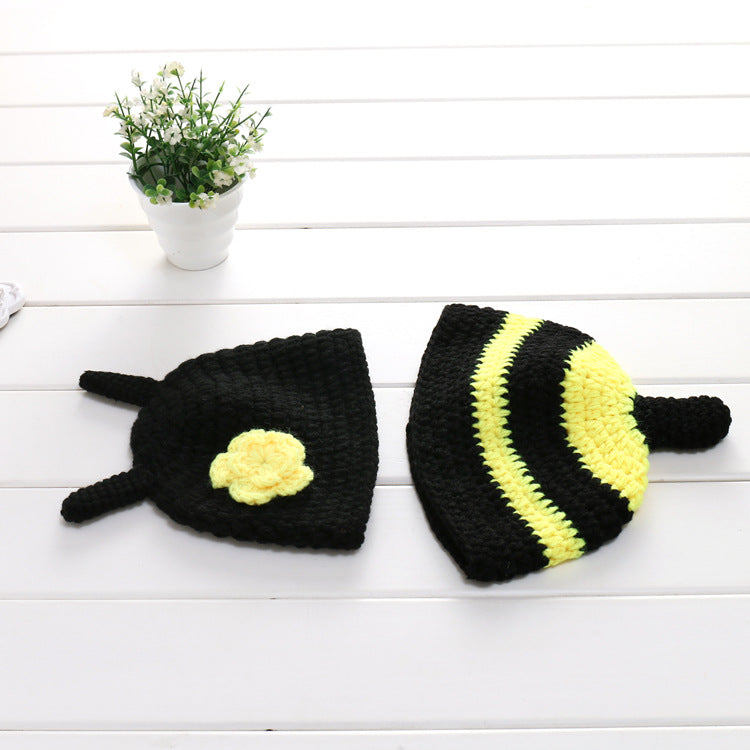 Bee photography prop shown in outdoor setting