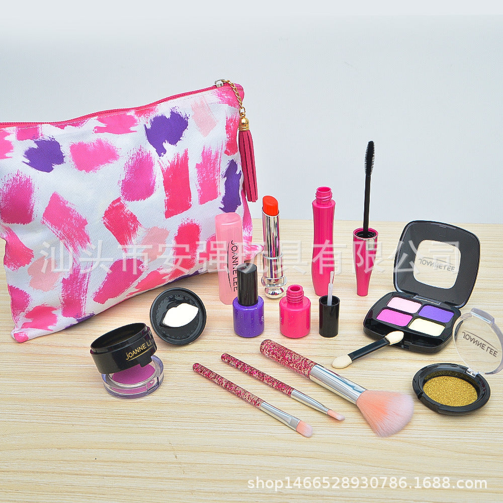 Princess Makeup Toy Set accessories - Image 2