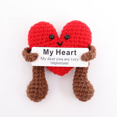Cheerful yarn knitted home accents