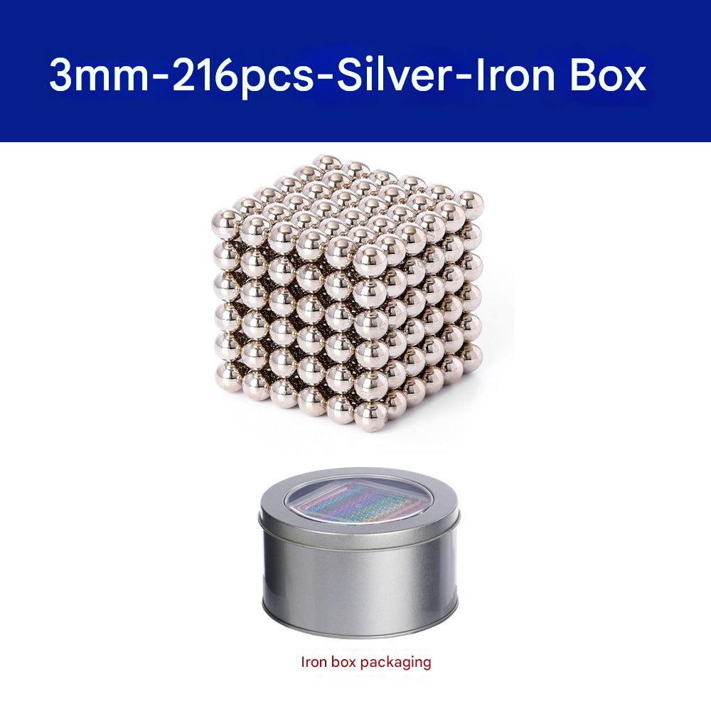 Playing with magnetic puzzle balls