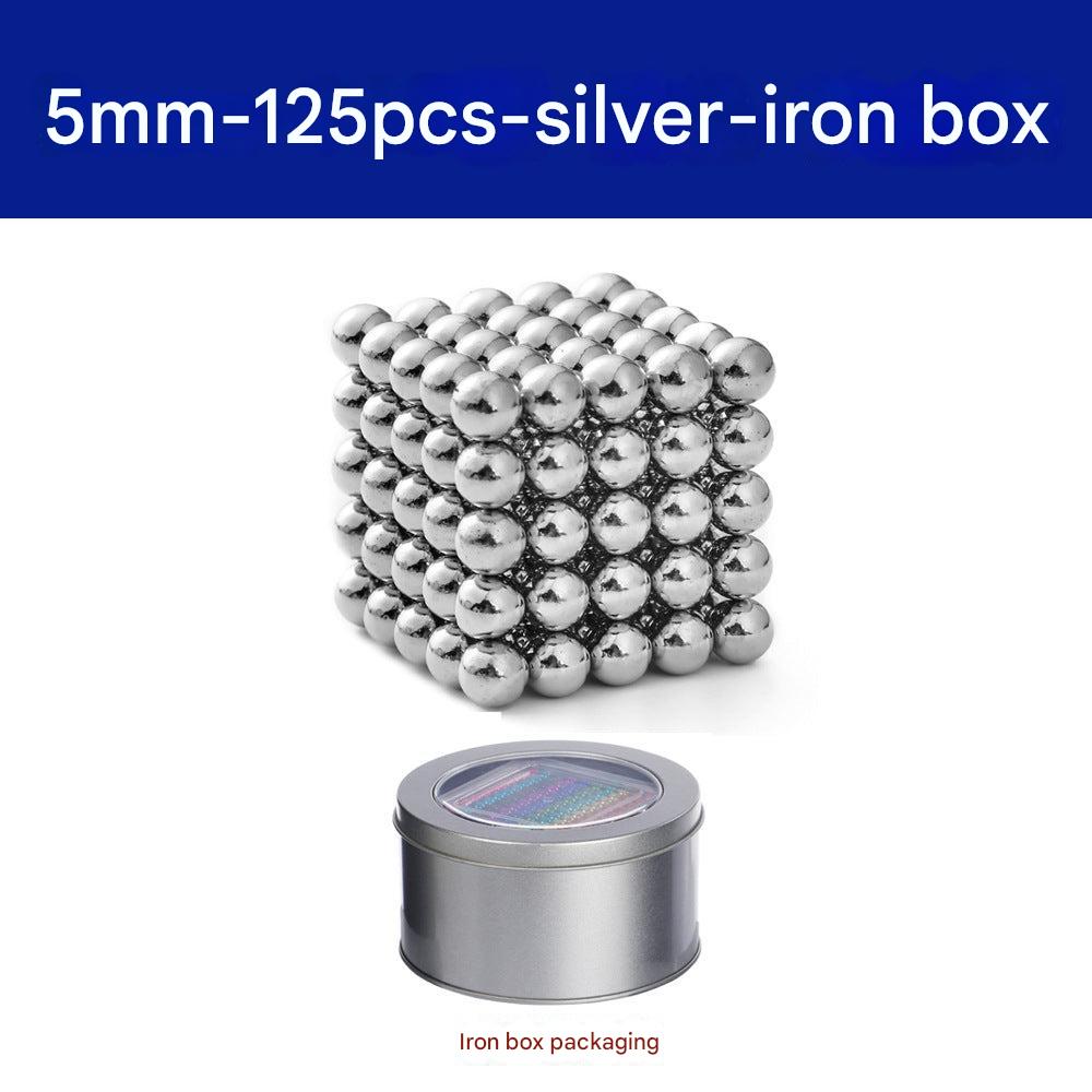 Multicolour magnetic balls arrangement