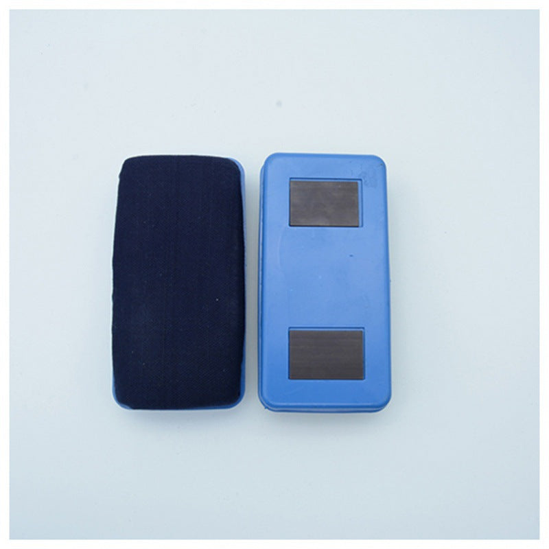 Packaging of the dust-free chalk set for teachers
