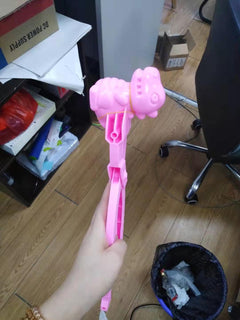 Easy to use Dinosaur Snowball Maker