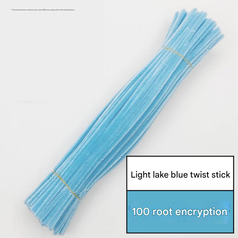 Creative play activity using twist bars