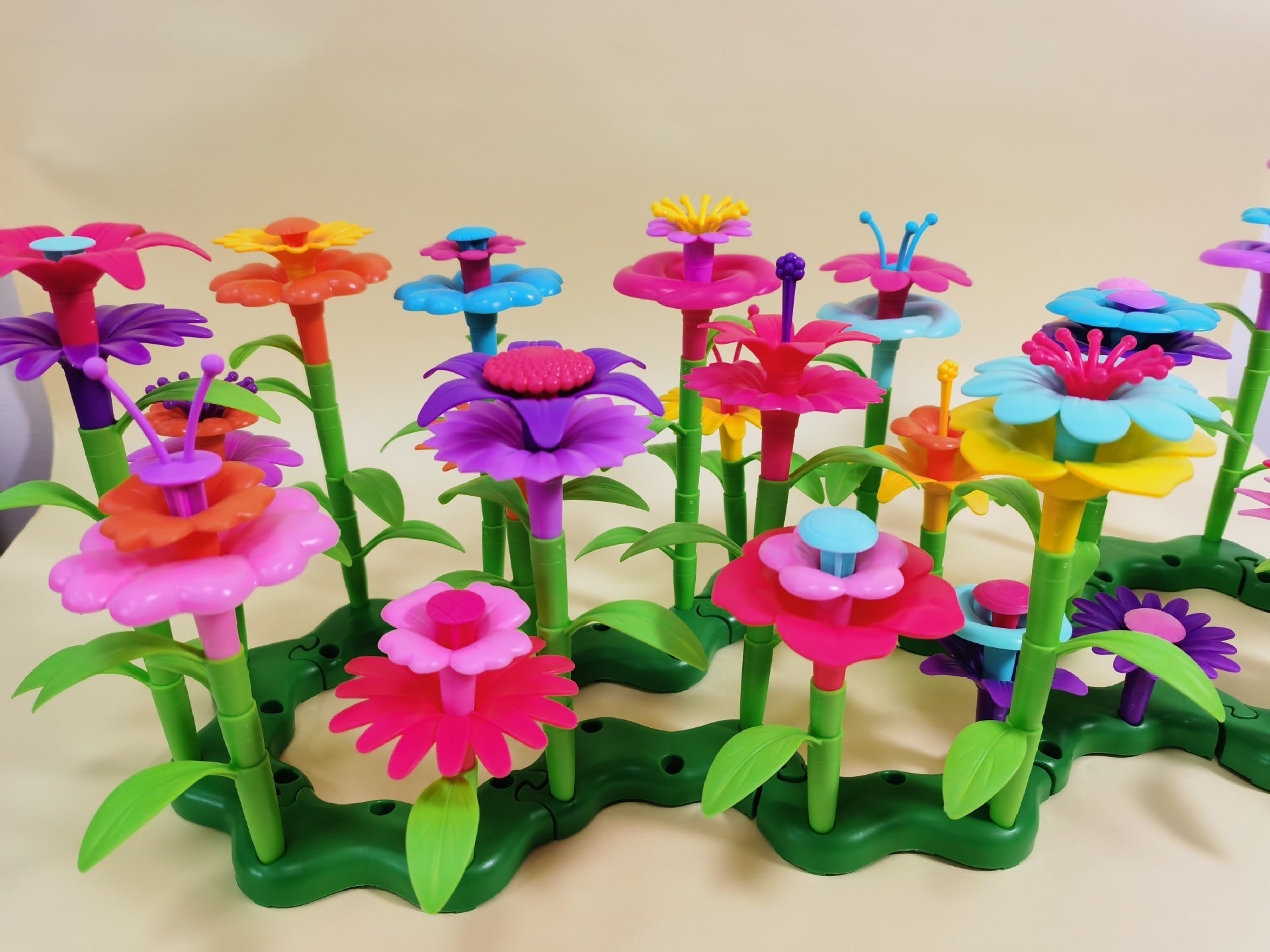 148-piece garden world building blocks set
