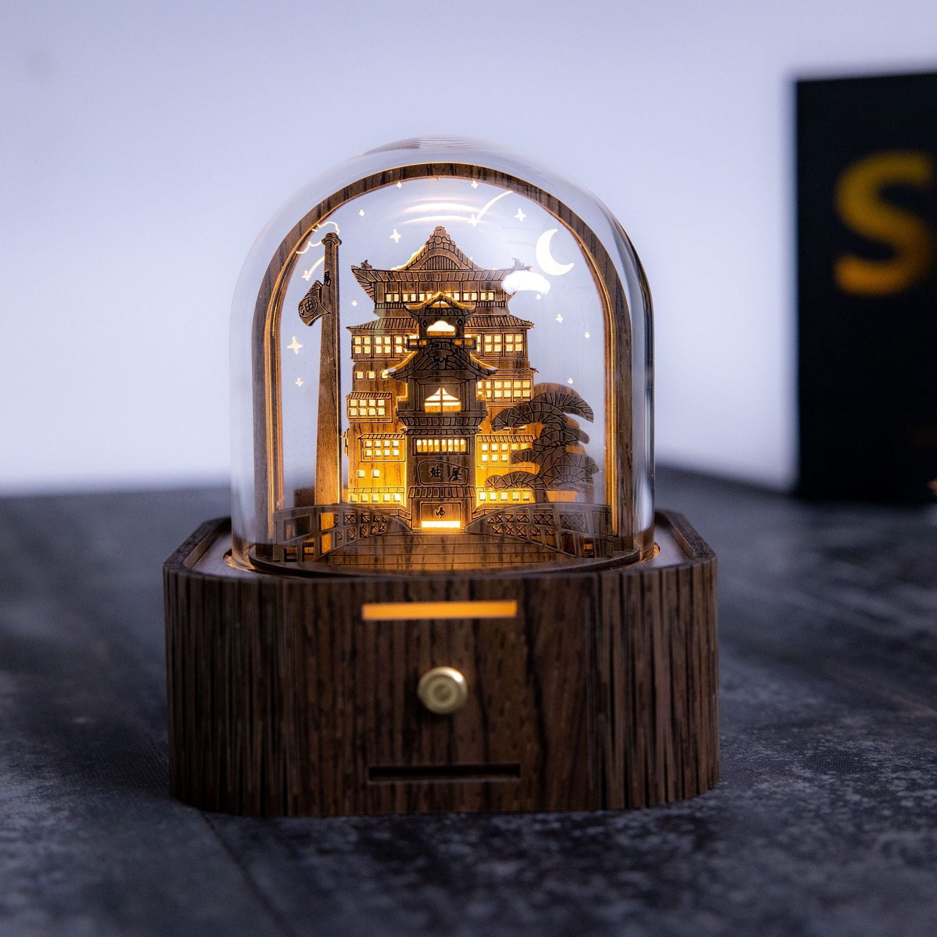 Touch control feature demonstrated on night light
