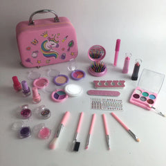 Nail polish and makeup set for girls aged 4-6