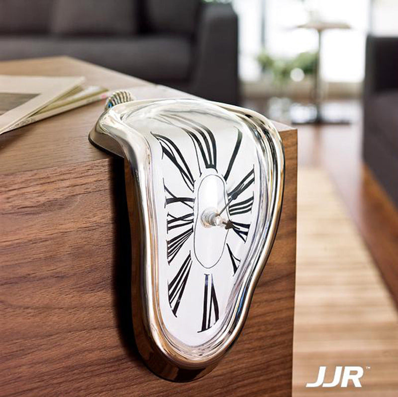 Sport inspired melting design clock