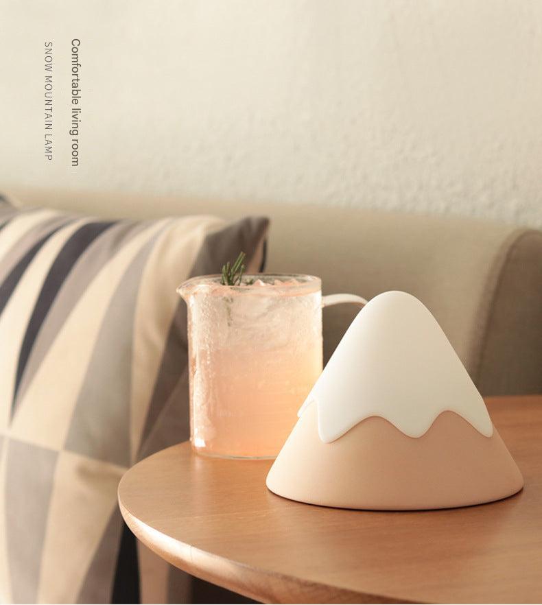 Portable silicone lamp for travel use