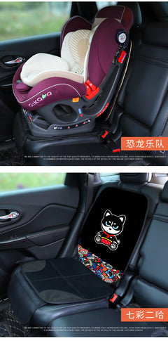 Universal car seat protector for children in leather