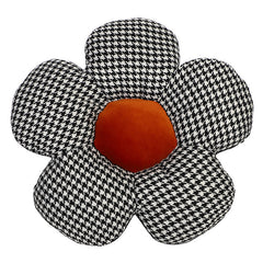 Deluxe Car Seat Cushion in stylish plaid design