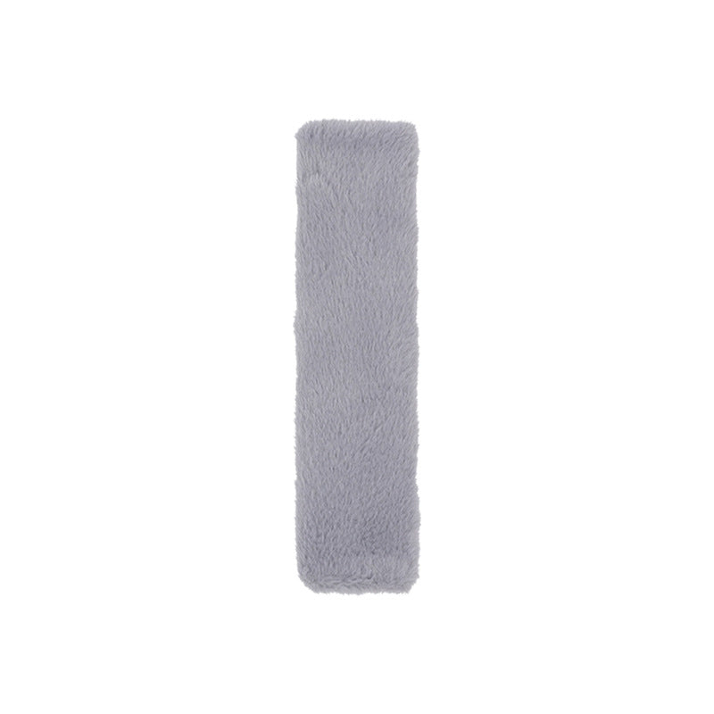Plush car seat belt shoulder pad in stylish design