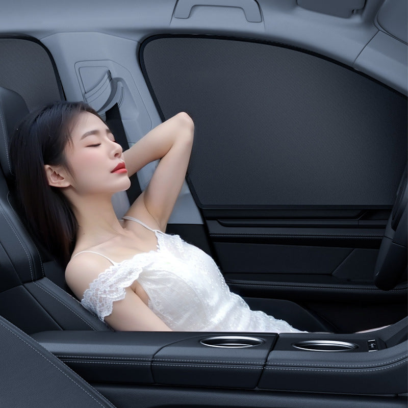 Magnetic Sunshade Cover on Car Window