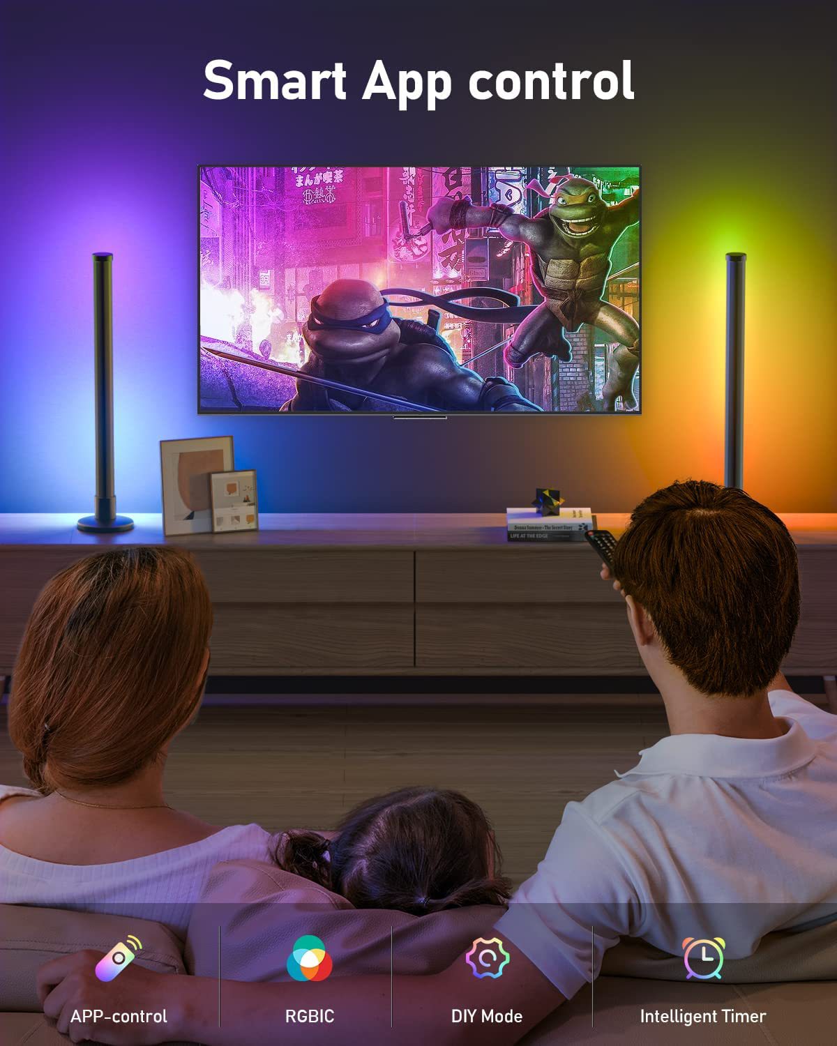 Versatile desk lamp with RGBIC technology
