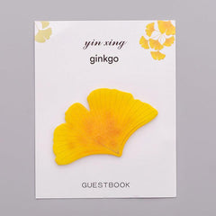 Various designs of leaf-shaped memo notes