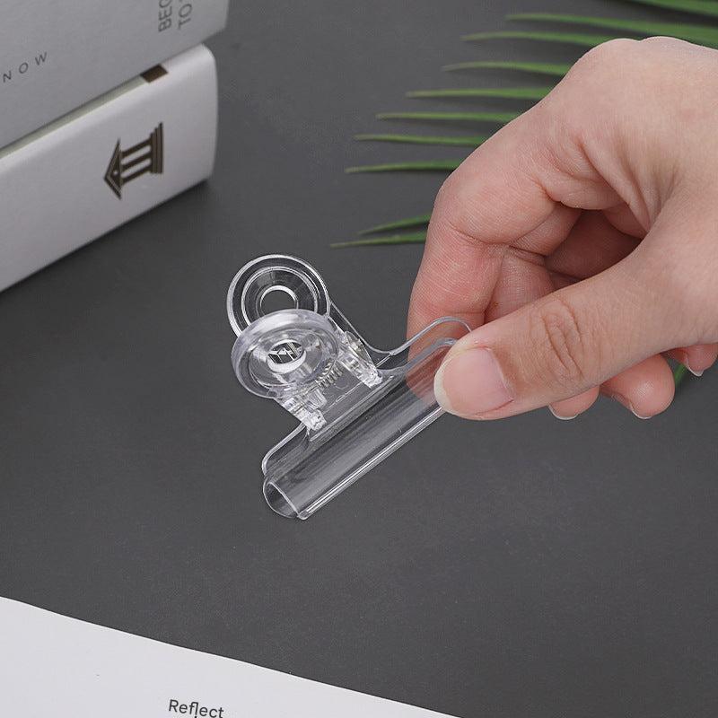 Set of multipurpose mini clips