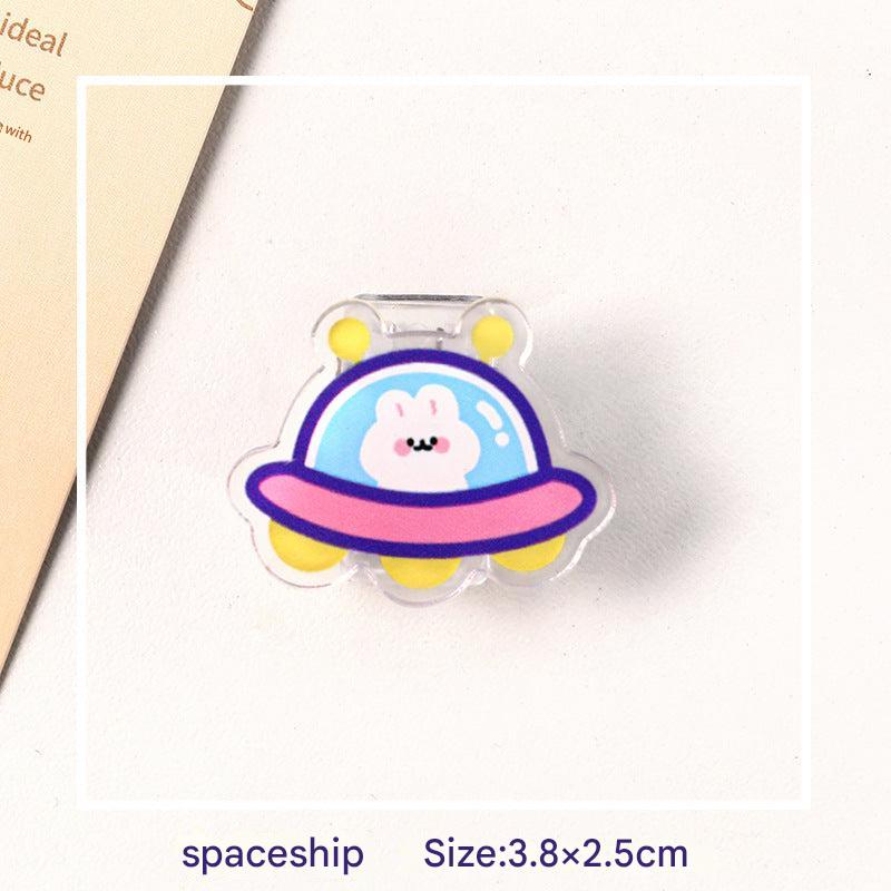 Eye-catching Acrylic Clip Space Ship Design