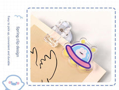 Eye-catching Acrylic Clip Space Ship Design