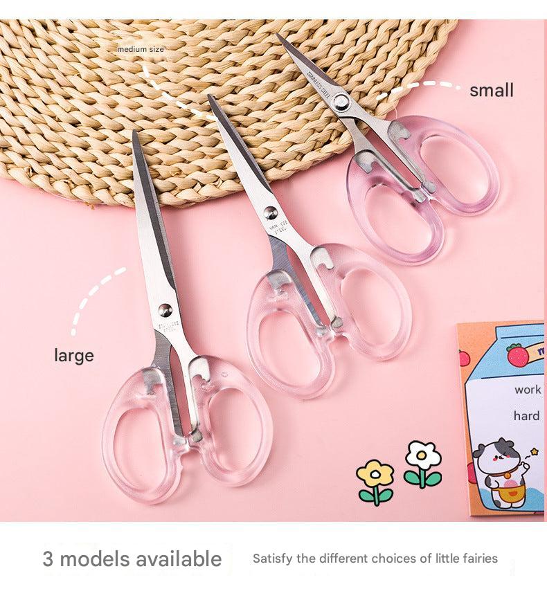 ergonomic scissors in action during cutting