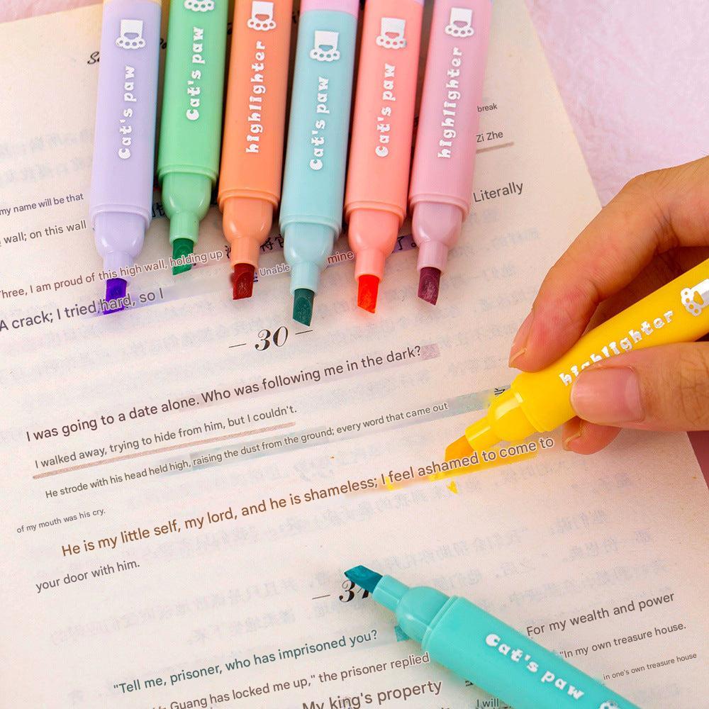 set of dual tip highlighters with vibrant colours