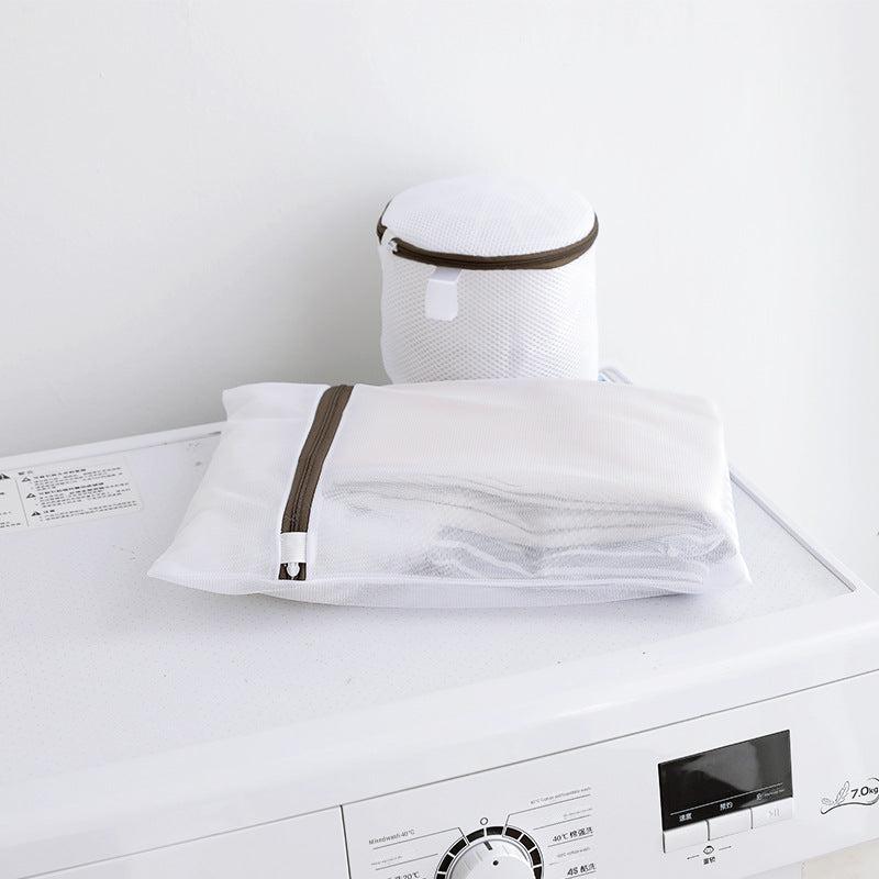 Large mesh laundry bags for delicates