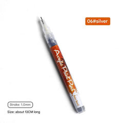 Detailed brush tip for creative nail designs