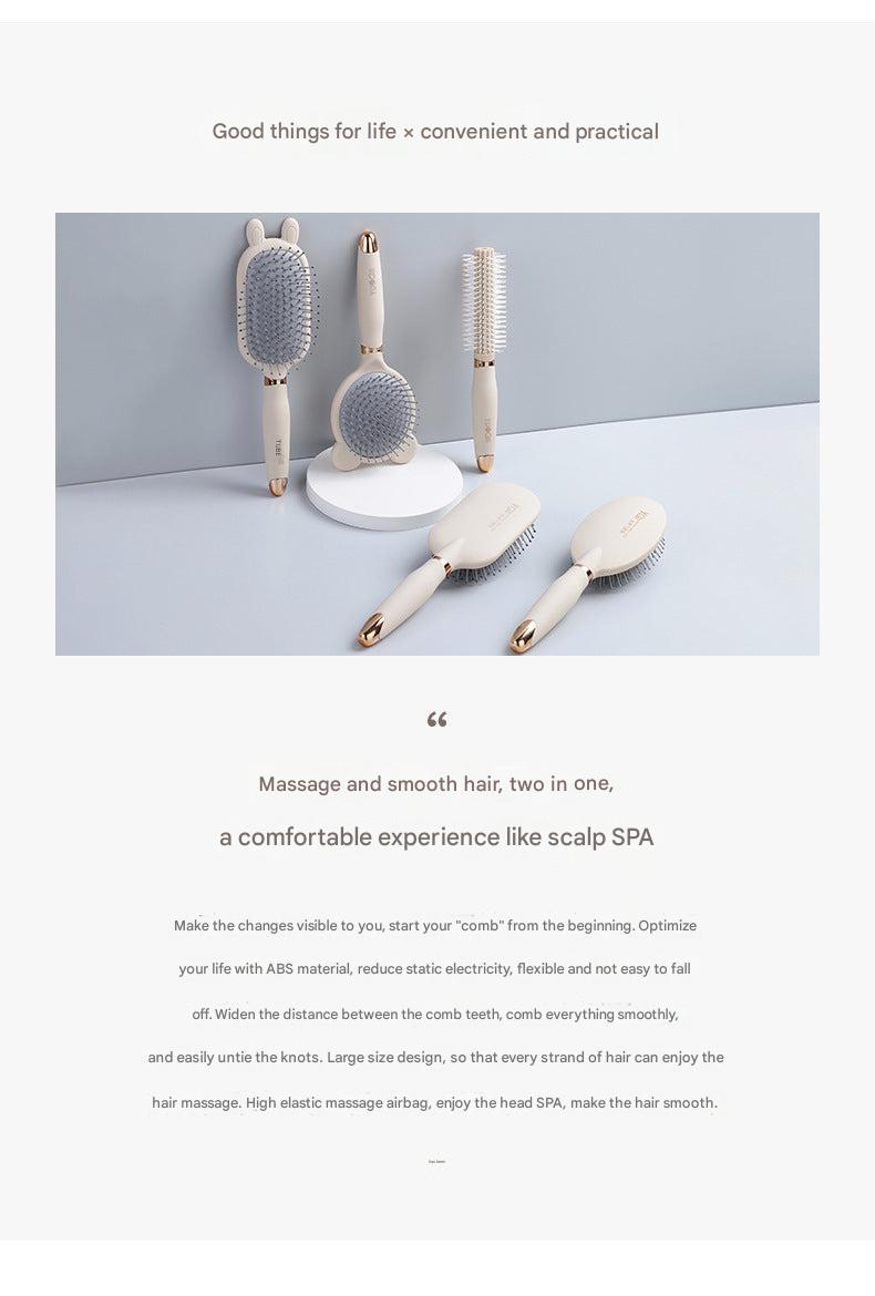 Different designs of portable hair brushes for women